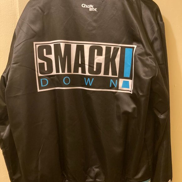 WWE SMACKDOWN SATIN JACKET BY CHALKLINE - Picture 3 of 7